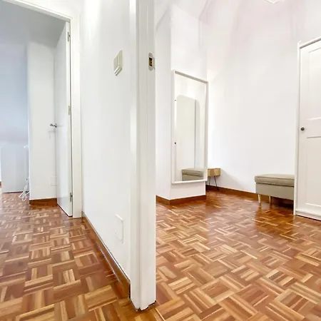 Flat Overlooking The Park 1km To Plaza Pontevedra Apartment A Coruna