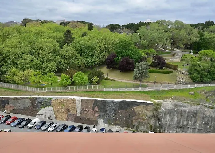 Flat Overlooking The Park 1km To Plaza Pontevedra La Corogne